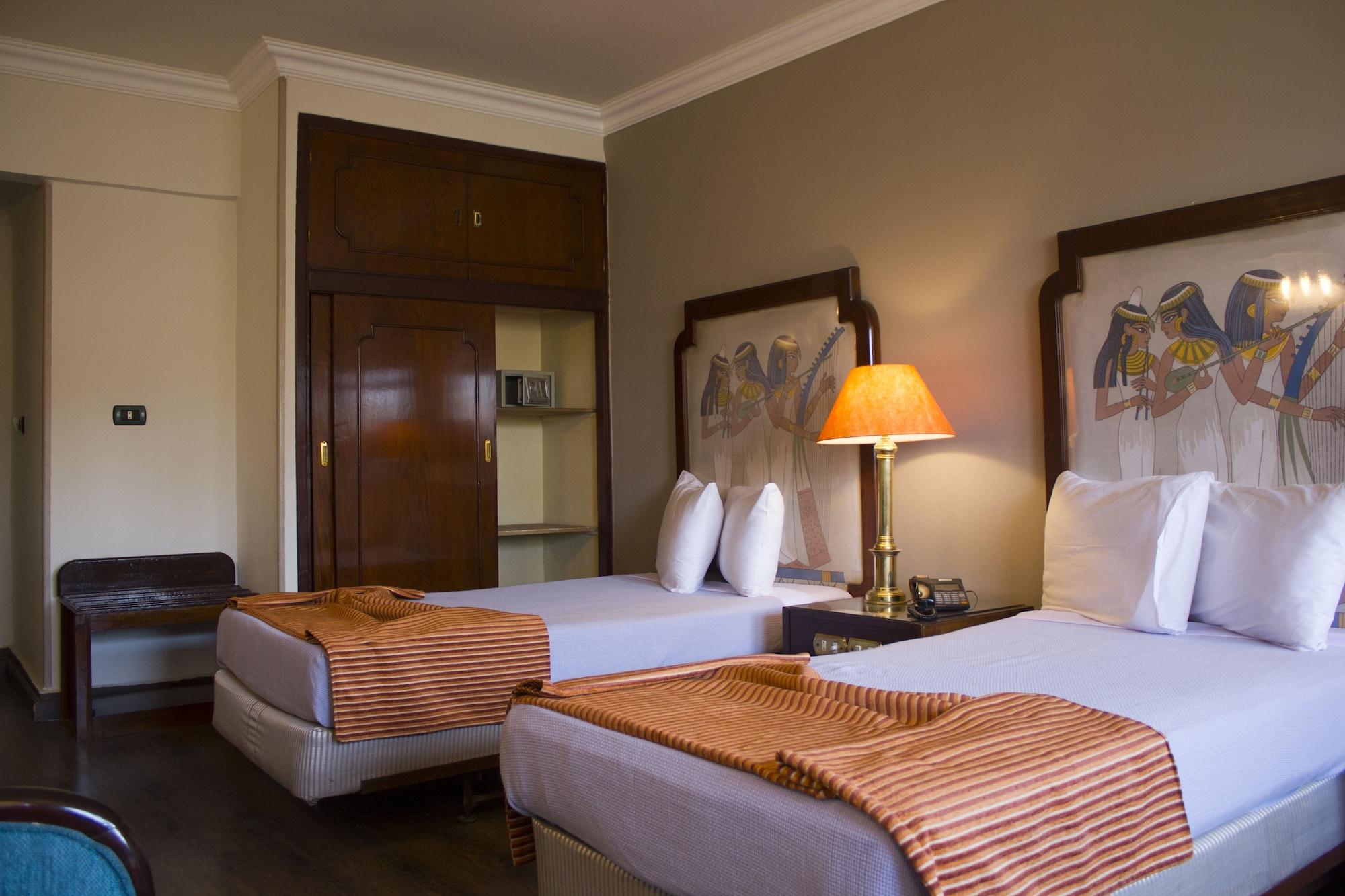 Zayed Hotel 3*