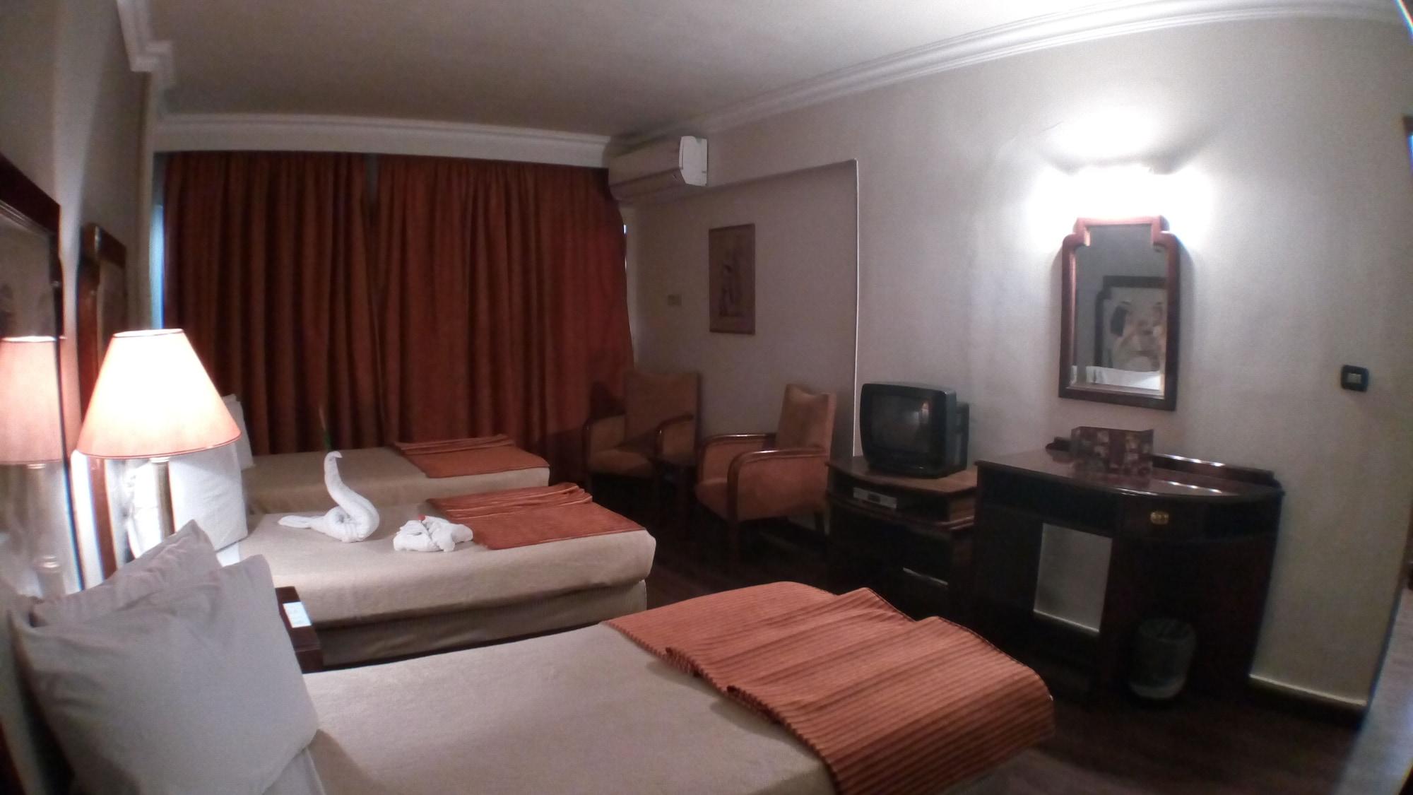 Hotel Zayed 3*