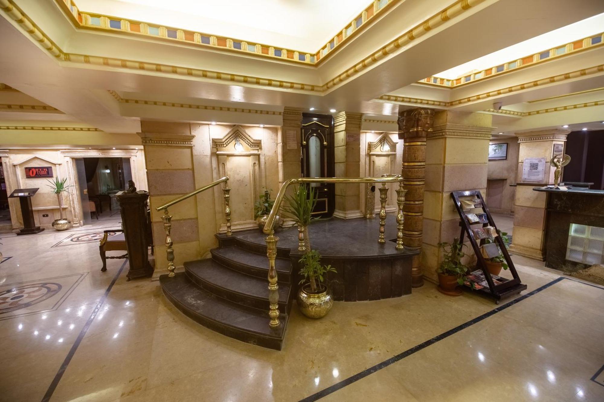 Zayed Giza